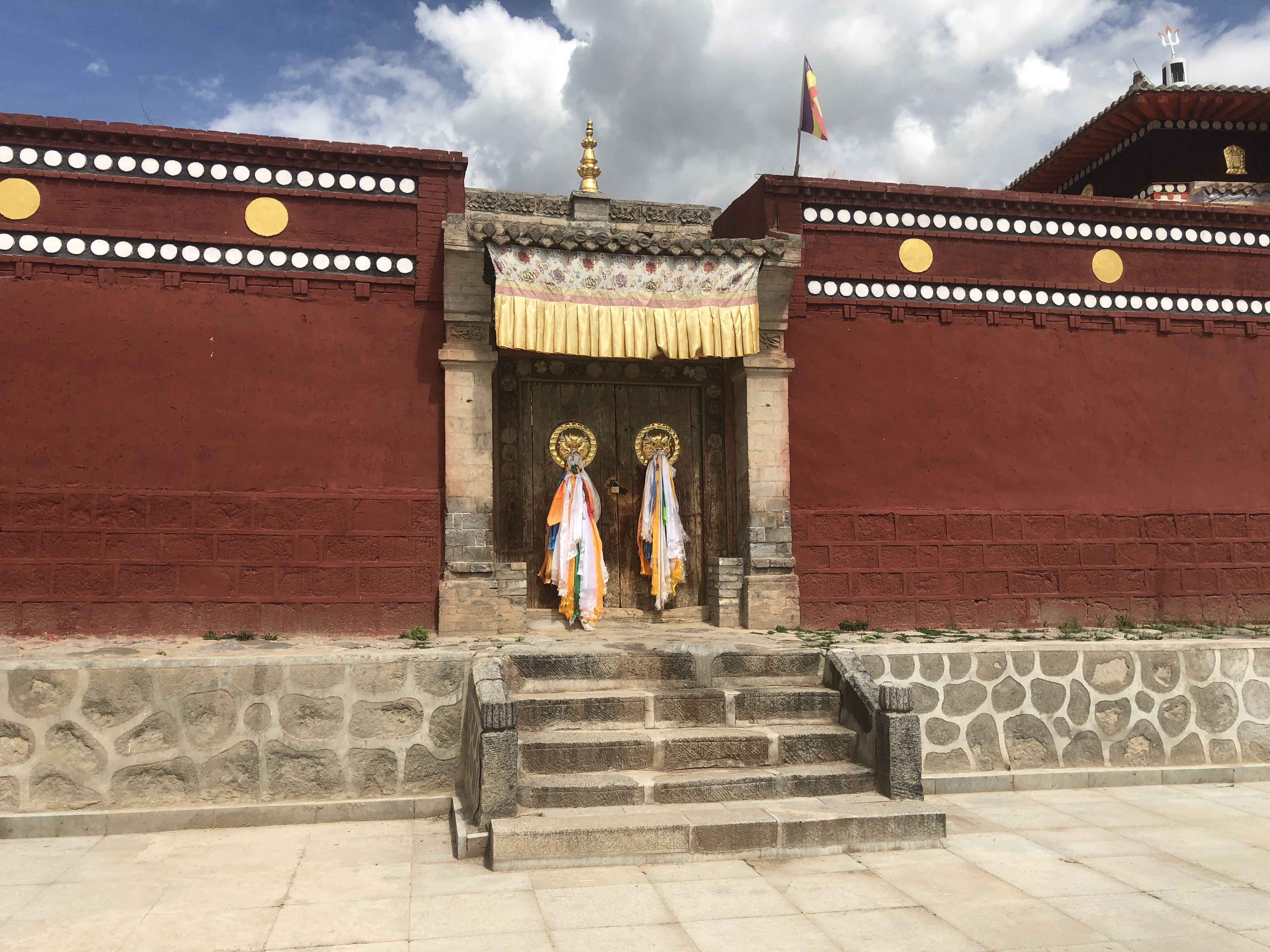 Huangnan, Tibetan AR, Qinghai, Ancient Doorway